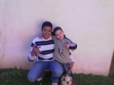 AD    &   WIDO